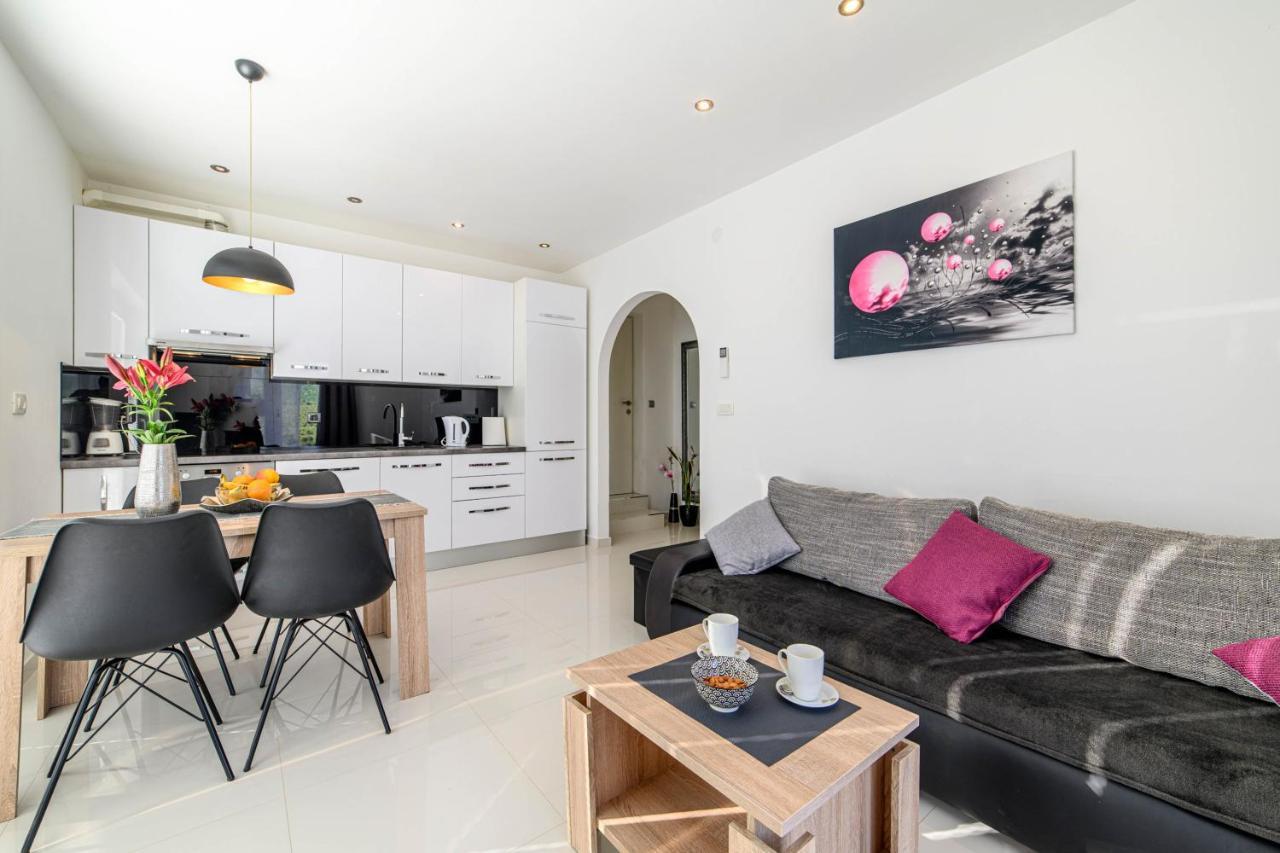 Apartment Jelic Σίμπενικ Εξωτερικό φωτογραφία